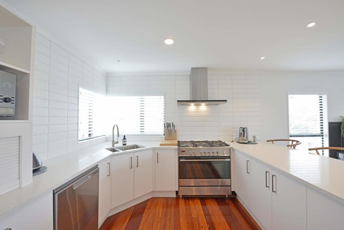 Willa Escape To High End Comforts On Riverton Mount Maunganui Zewnętrze zdjęcie