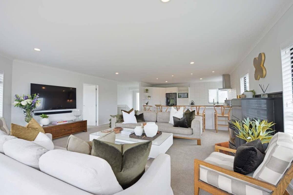 Willa Escape To High End Comforts On Riverton Mount Maunganui Zewnętrze zdjęcie
